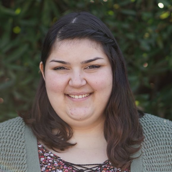 Meet your Posher, Traci - Picture 1 of 2